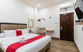 Reddoorz Plus @ Jalan Veteran Palembang